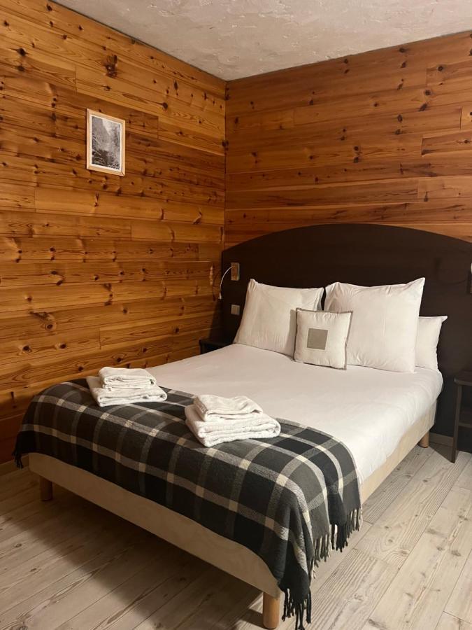 Le Prieure Hotel Uvernet-Fours Екстериор снимка