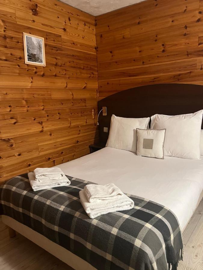 Le Prieure Hotel Uvernet-Fours Екстериор снимка