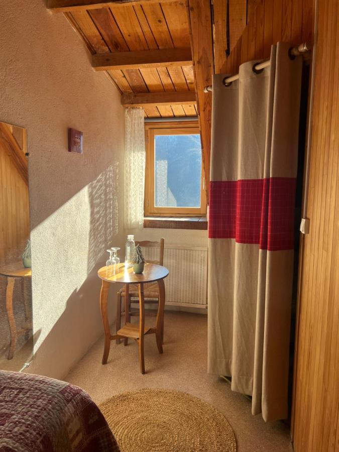 Le Prieure Hotel Uvernet-Fours Екстериор снимка