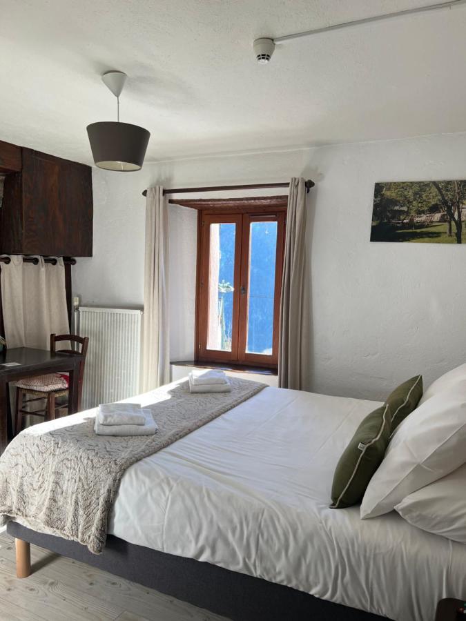 Le Prieure Hotel Uvernet-Fours Екстериор снимка
