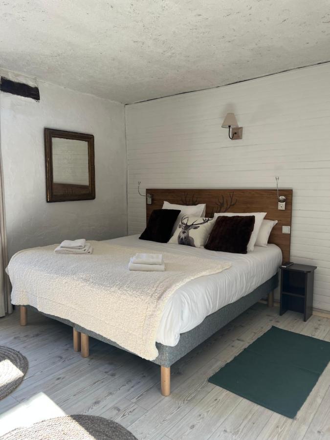Le Prieure Hotel Uvernet-Fours Екстериор снимка